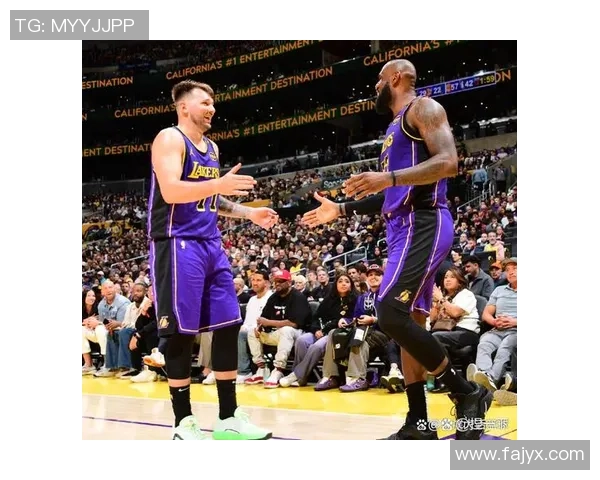 湖人对阵独行侠12月26日比赛精彩数据分析与赛后点评