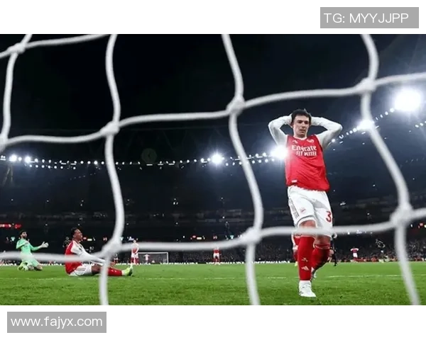 埃弗拉:B费进攻端无可挑剔,但队长责任带来额定压力和搅扰 埃弗拉:B费进攻端无可挑剔,但队长责任带来额定压力和搅扰